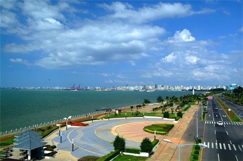 小两口创业服装店怎么样