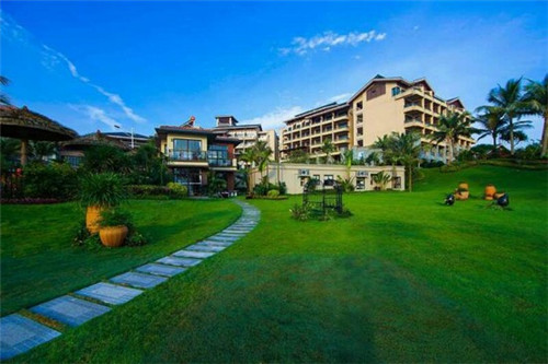 1.论述房地产估价四大原则在三大基本（房地产估价的三大基本方法是）